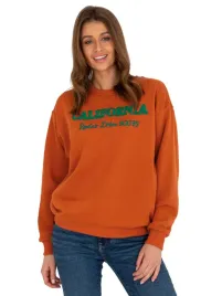 luzna-bluza-damska-dresowa-z-napisami