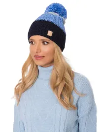 zimowa-czapka-damska-beanie-z-pomponem-paski