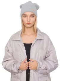 czapka-damska-typu-beanie-z-dzianiny