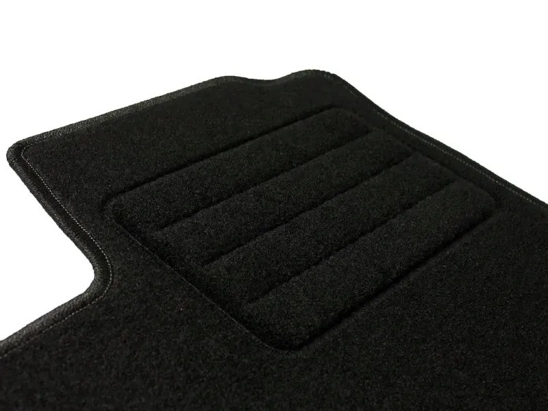 toyota-verso-2009-2013-dywaniki-basic-carmat