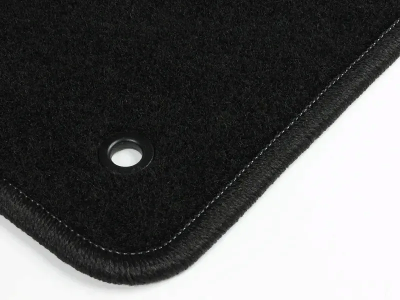 toyota-verso-2009-2013-dywaniki-basic-carmat