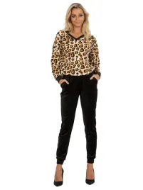 komplet-welurowy-damski-w-panterke-spodnie-bluza