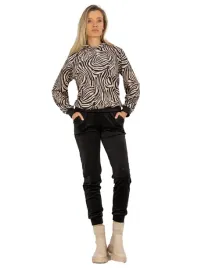komplet-welurowy-damski-spodnie-bluza-s