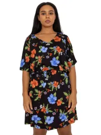 sukienka-damska-plus-size-z-wiskozy-w-kwiaty