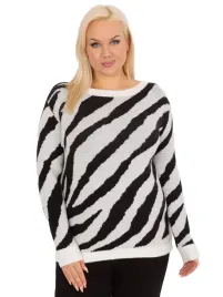 dzianinowy-sweter-plus-size-damski-ze-zwierzecym-nadrukiem
