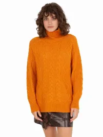 sweter-damski-wygodny-cieply-stylowy-golf-z-warkoczami