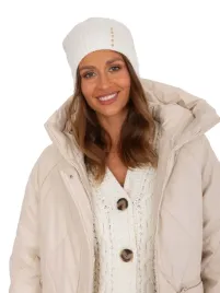 czapka-zimowa-damska-z-aplikacja-beanie-welna