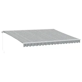 recznie-zwijana-markiza-antracytowo-biala-450x300-cm