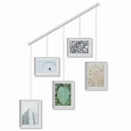 zestaw-5-ramek-wiszacych-na-listwie-na-sciane-do-salonu-biale-exhibit