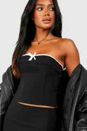 ic35103-boohoo-top-gorsetowy-z-kokarda-kontrast-odkryte-ramiona-25-s