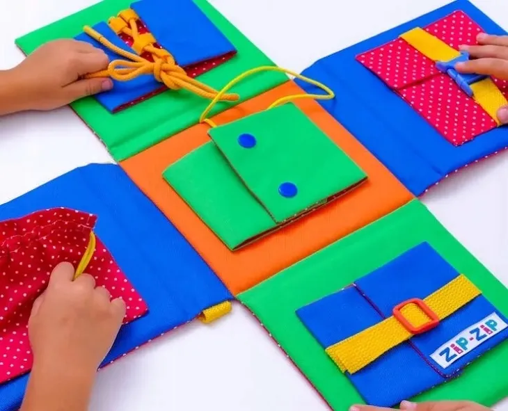 busy-board-gra-edukacyjna-bohater-brak