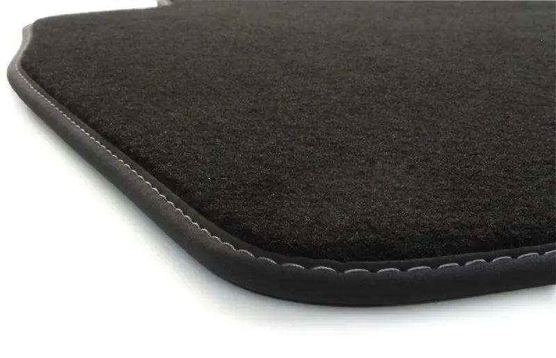 dywaniki-do-bmw-3-e92-2006-2011-premium-carmat