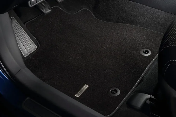dywaniki-do-audi-a4-b6-8e-2000-2004-excellence-producent-texer