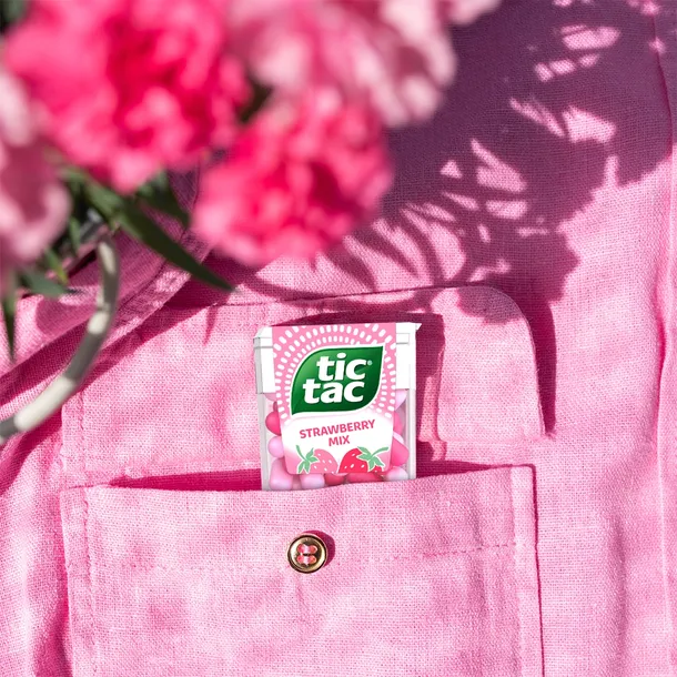 tic-tac-mint-drazetki-o-smaku-mietowym-54g-odswiezajace-cukierki-kolorowe-weglowodany-94-8-g