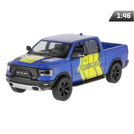 model-1-46-2019-ram-1500-niebieski