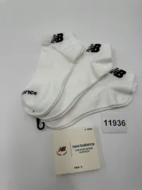 meskie-biale-skarpety-new-balance-trzy-pary-11936-w1