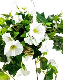 surfinia-sztuczna-pelargonia-jak-zywa-sztuczne-kwiaty-na-balkon-pnacze