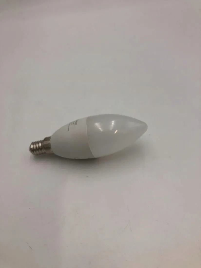zarowka-led-smart-ledvance-e14-49-w-stan-powystawowy