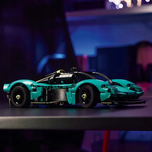 lego-42208-technic-aston-martin-valkyrie-nazwa-zestawu-technika-42208-aston-martin-valkyrie