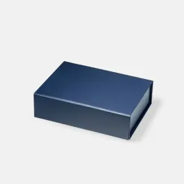 pudelko-magnetyczne-175x125x50-mm-zew-granatowe-a6-opakowanie-premium