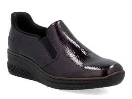 polbuty-damskie-bordowe-rieker-48761-35-lakierowane-wsuwane-na-koturnie