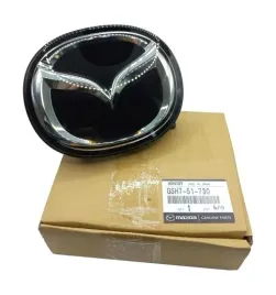 gsh751730-emblemat-znaczek-przod-oryginal-oe-mazda-6-gl-2018-2022