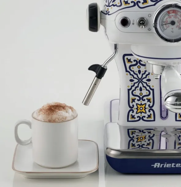 ekspres-kolbowy-ariete-1389-espresso-capri-pojemnosc-zbiornika-na-wode-0-9-l