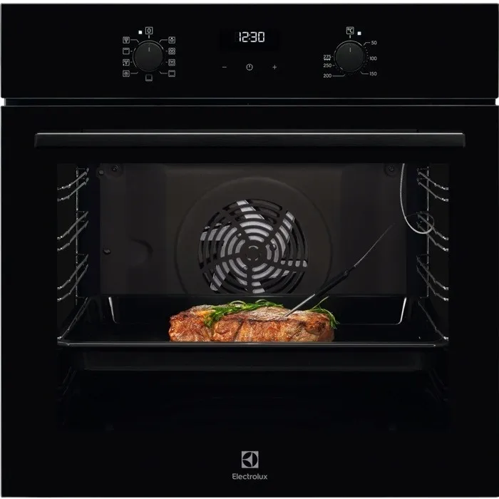 electrolux-piekarnik-eoe5c71z-kataliza-czarny