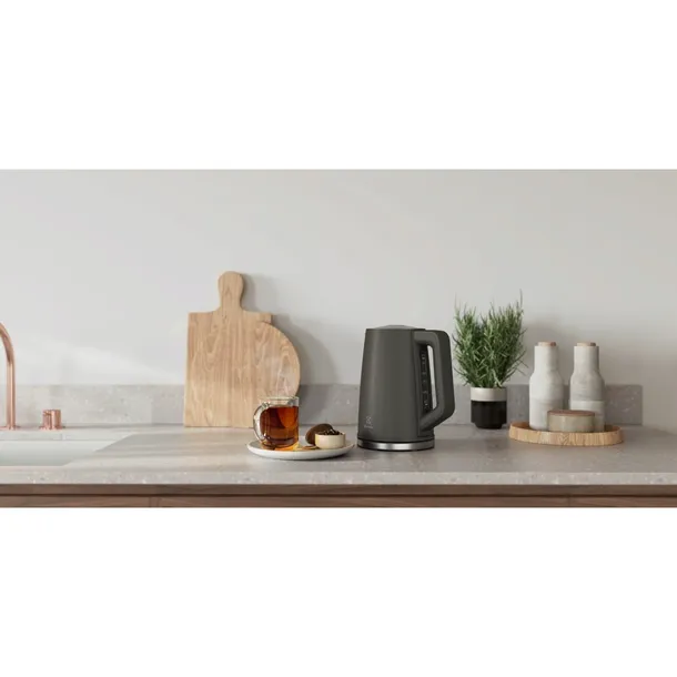 electrolux-czajnik-bezprzewodowy-create-5-e5k1-6an-obrotowa-podstawa-tak