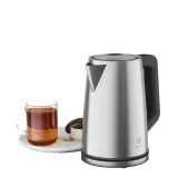 electrolux-czajnik-bezprzewodowy-create-5-e5k1-6st-konstrukcja-schowek-na-przewod-zamknieta-raczka