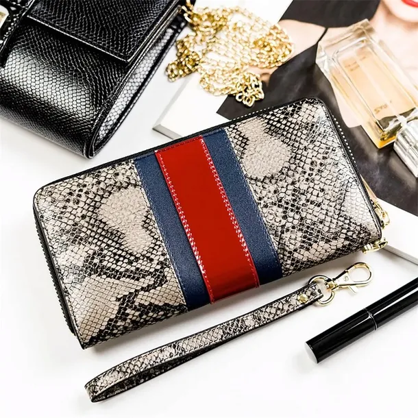 greg44129-marka-peterson