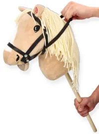 grajacy-hobby-horse-konik-na-patyku-glowa-konia-kiju-skoczek-izabelek