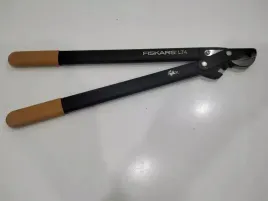 sekator-fiskars-l74