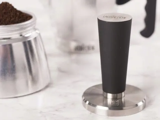 la-cafetiere-tamper-do-kawy-marka-la-cafetiere