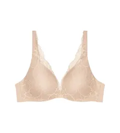 stanik-push-up-biustonosz-triumph-koronka-body-make-up-illusion-lace-wp-75e