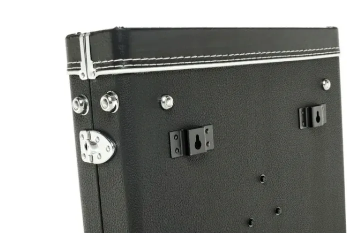 fender-guitar-display-case-bk-ekskluzywna-gablota-scienna-do-gitary-stan-nowy