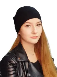 czarna-prosta-czapka-celestyna-do-biegania-z-bambusa-dla-kazdej-kobiety