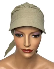 bezowa-chusta-tess-z-daszkiem-z-muslinu-turban-takze-po-chemioterapii