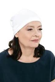 biala-chusta-damska-na-glowe-aga-z-bawelny-turban-takze-po-chemioterapii