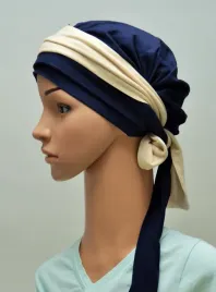 granatowa-chusta-damska-lara-miekki-turban-z-bambusa-takze-po-chemioterapii