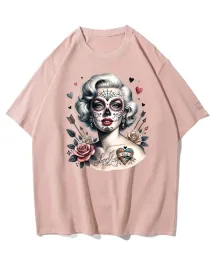 koszulka-oversize-kobieta-z-tatuazem-marilyn-monroe-rozowy-s