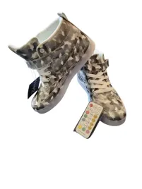 swiecace-sneakersy-ladowane-przez-usb-z-pilotem-rozmiar-36-prezent