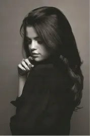 obraz-na-plotnie-canvas-filmowy-muzyczny-selena-gomez-90x60-cm