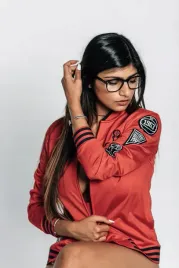 obraz-na-plotnie-canvas-mia-khalifa-gwiazda-porno-seks-90x60-cm-3