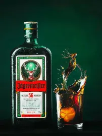 obraz-na-plotnie-canvas-jagermeister-wodka-vodka-obraz-90x60-cm