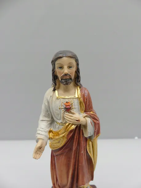 jezus-alabastrowa-figurka-22-cm-szerokosc-produktu-6-5-cm