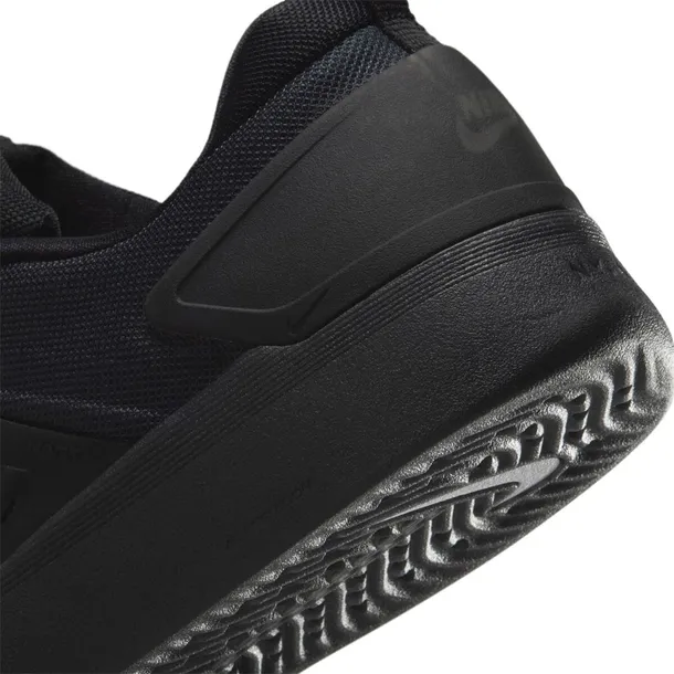 zoom-marka-nike