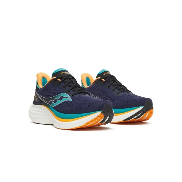 triumph-24-marka-saucony