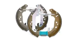 bosch-0-204-114-647-zestaw-szczek-hamulcowych