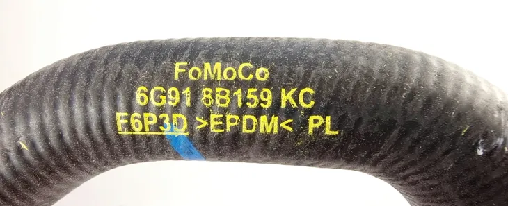 przewod-chlodnicy-wody-ford-waga-z-opakowaniem-2-kg